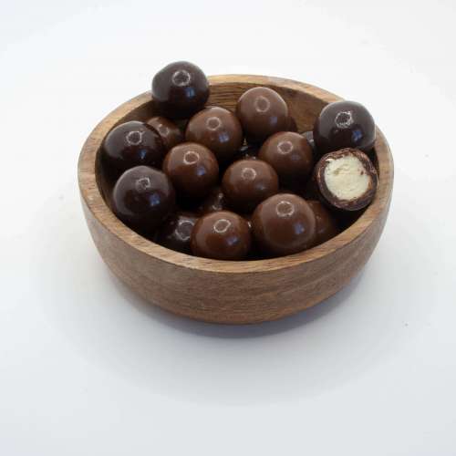 Marcipánové kuličky v čokoládách